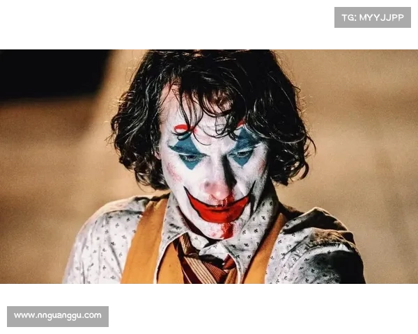 从混乱到掌控：深度解析小丑巴基的转变与心理演变