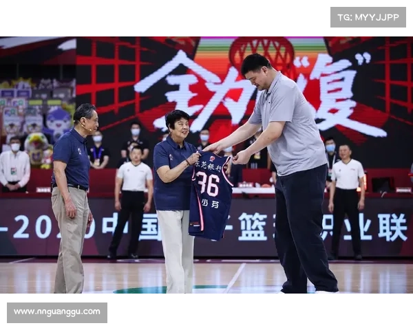 姚明引领全球足篮电竞融合创新之路 探索跨界合作新模式